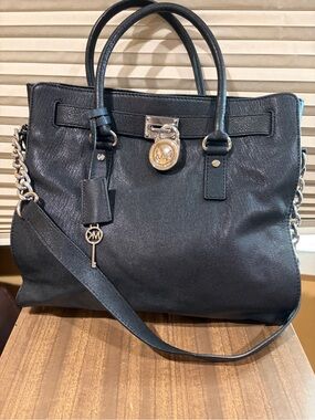 Michael Kors Hamilton bag